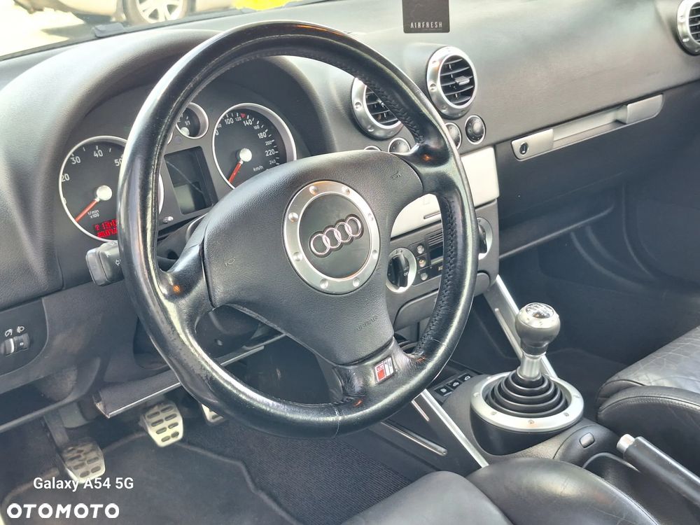 Audi TT Coupé 1.8 T - 14