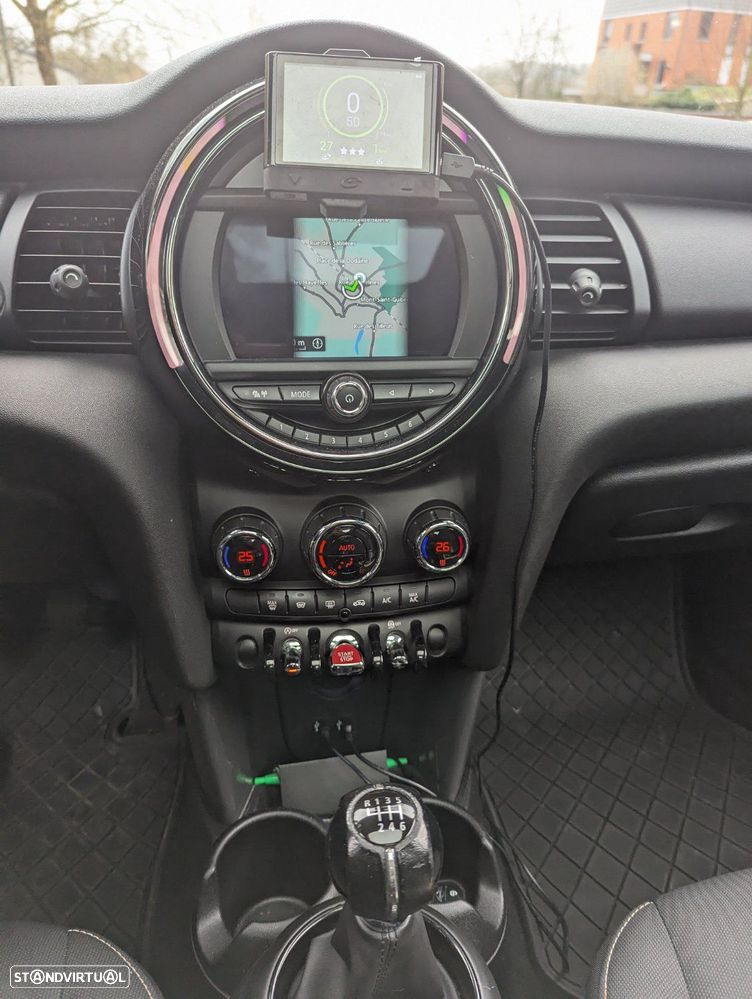 MINI 5 Portas One D - 9