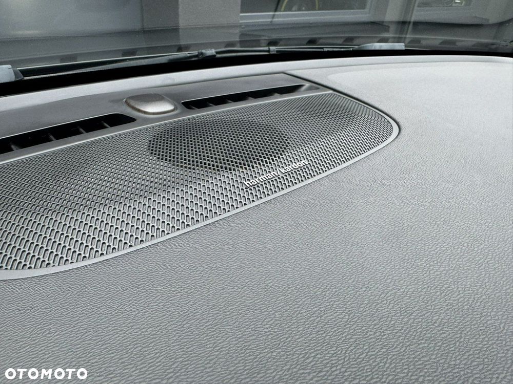 Volvo XC 40 D3 SCR R-Design - 13