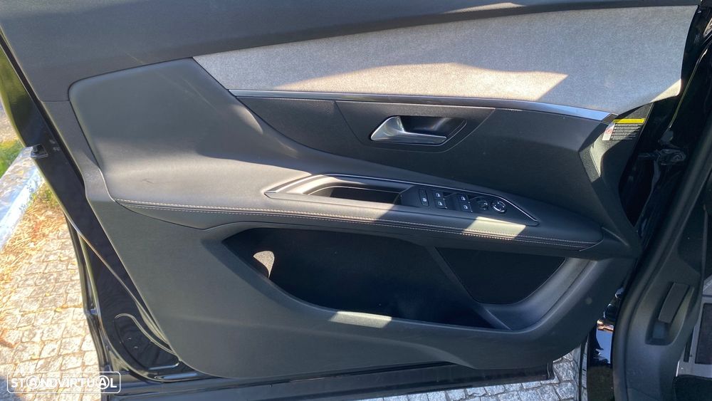 Peugeot 3008 1.6 Hybrid GT e-EAT8 - 22