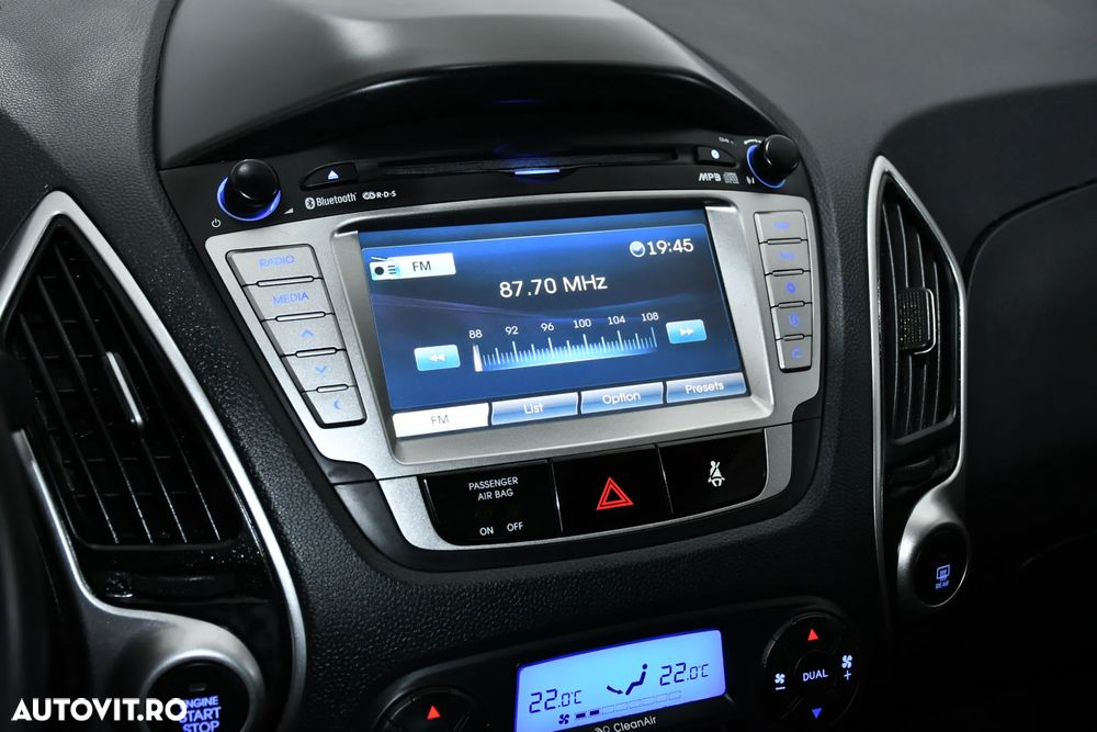 Hyundai ix35 2.0 CRDI 4WD Premium - 8