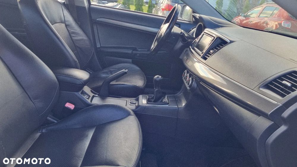 Mitsubishi Lancer 1.8 Instyle NAVI - 22