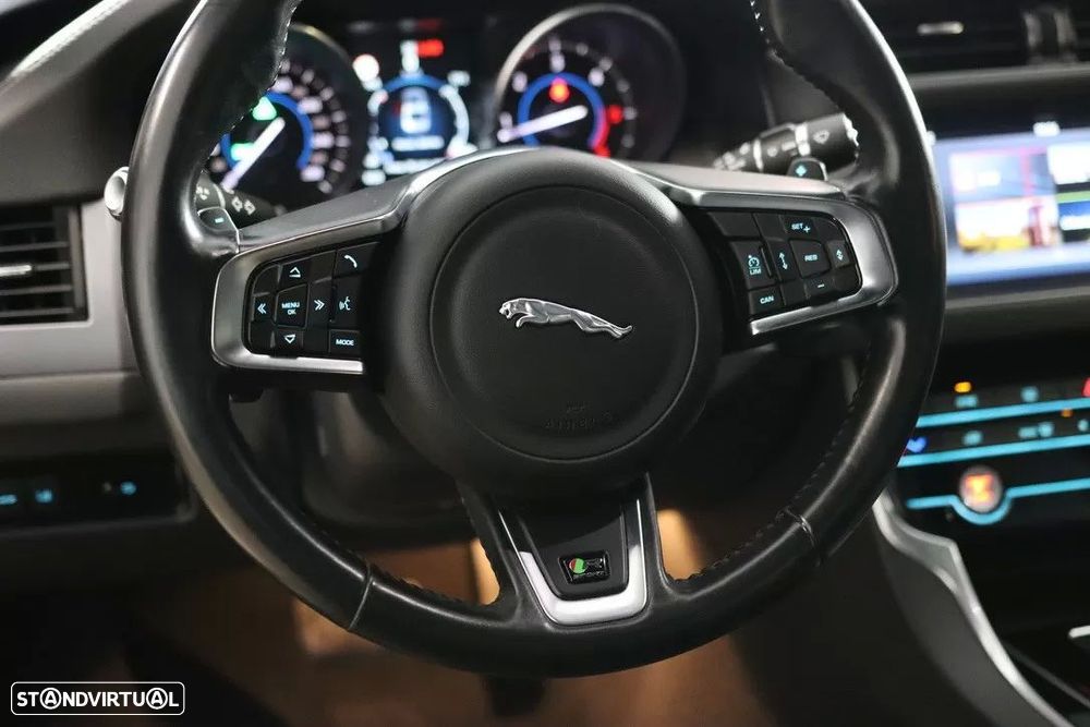 Jaguar XF 20d Aut. R-Sport - 16