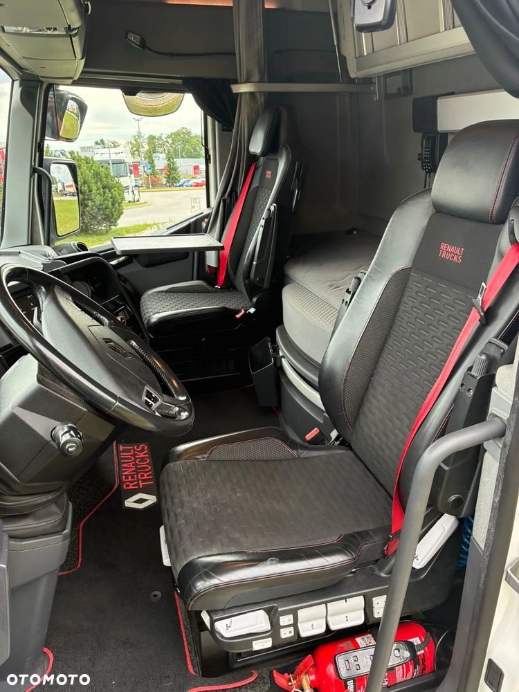 Renault T480 X-LOW - 11