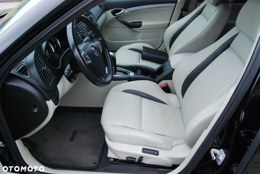 Saab 9-3 2.0T Aero - 6