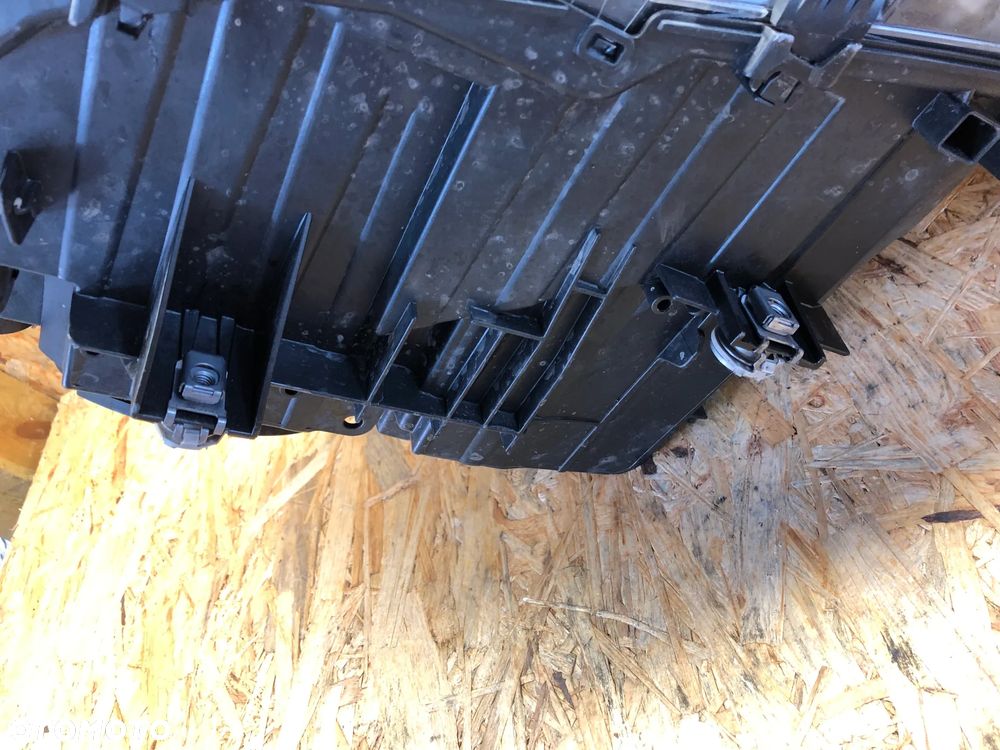 LAMPA LEWA PRAWA PRZÓD BMW F30 F31 - 9