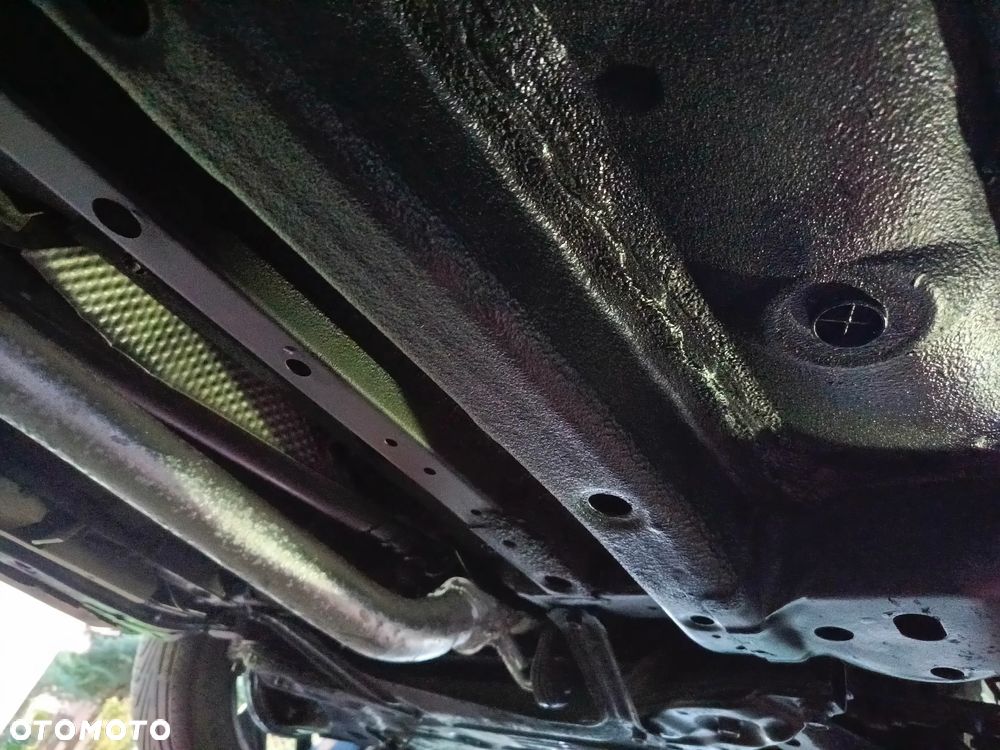 Mitsubishi Outlander 2.2 DID Intense + 4WD - 39