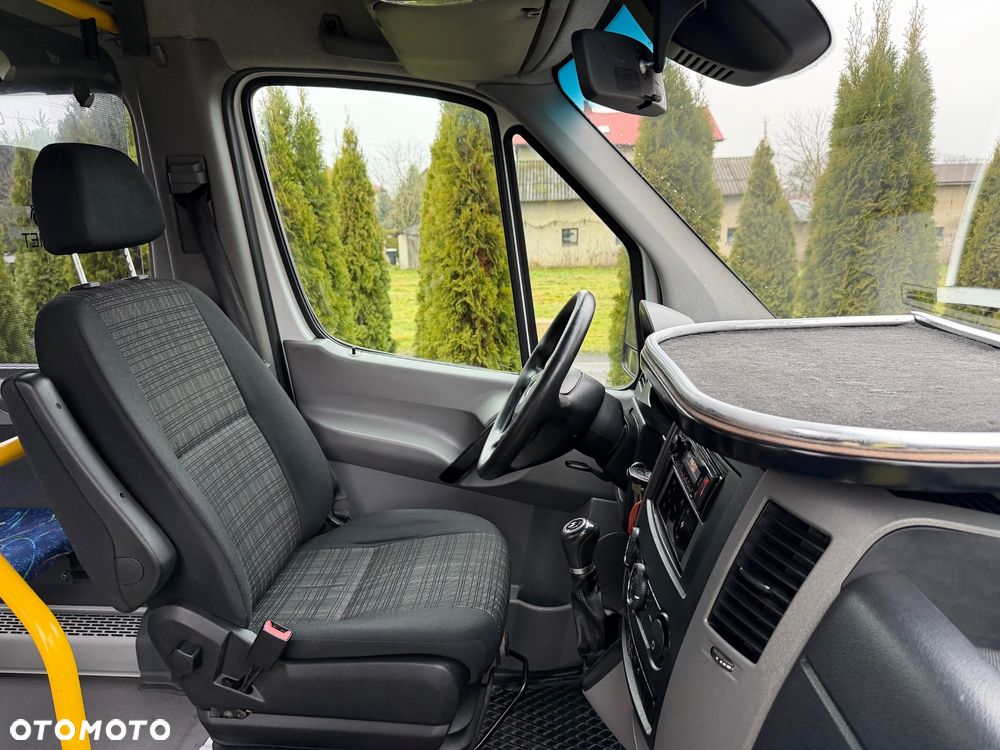 Mercedes-Benz Sprinter City - 11