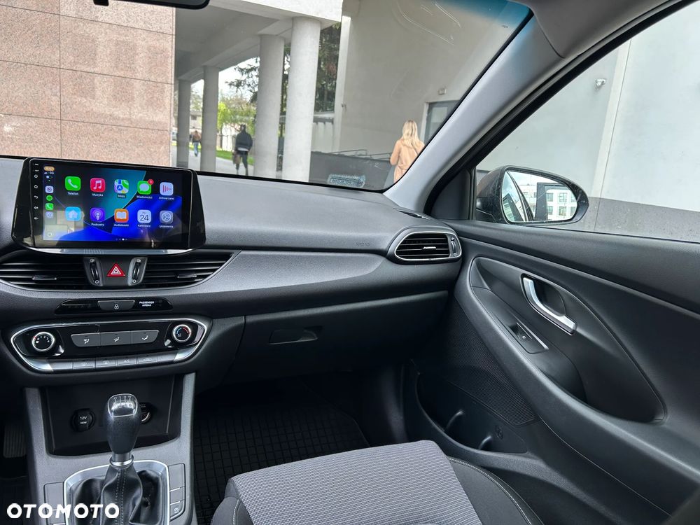 Hyundai i30 1.4 Classic + - 12