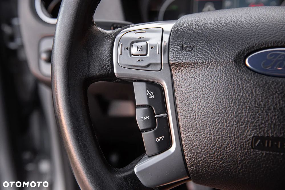 Ford Mondeo 2.5 Black Magic - 20