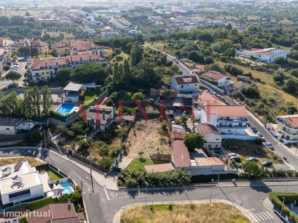 TERRENO URBANO PREMIUM EM BICESSE PRIVACIDADE, SOL E ENORME POTENCIAL - Grande imagem: 2/22