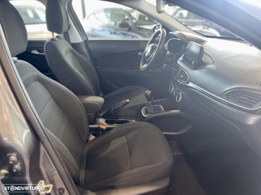 Fiat Tipo 1.3 MultiJet Life - 27