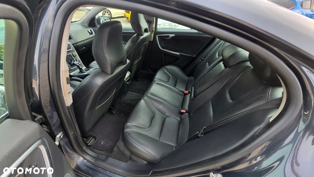 Volvo S60 2015