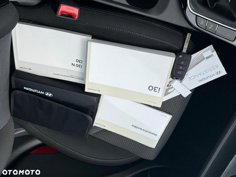 Hyundai i30 1.5 T-GDI 48V Smart - 26