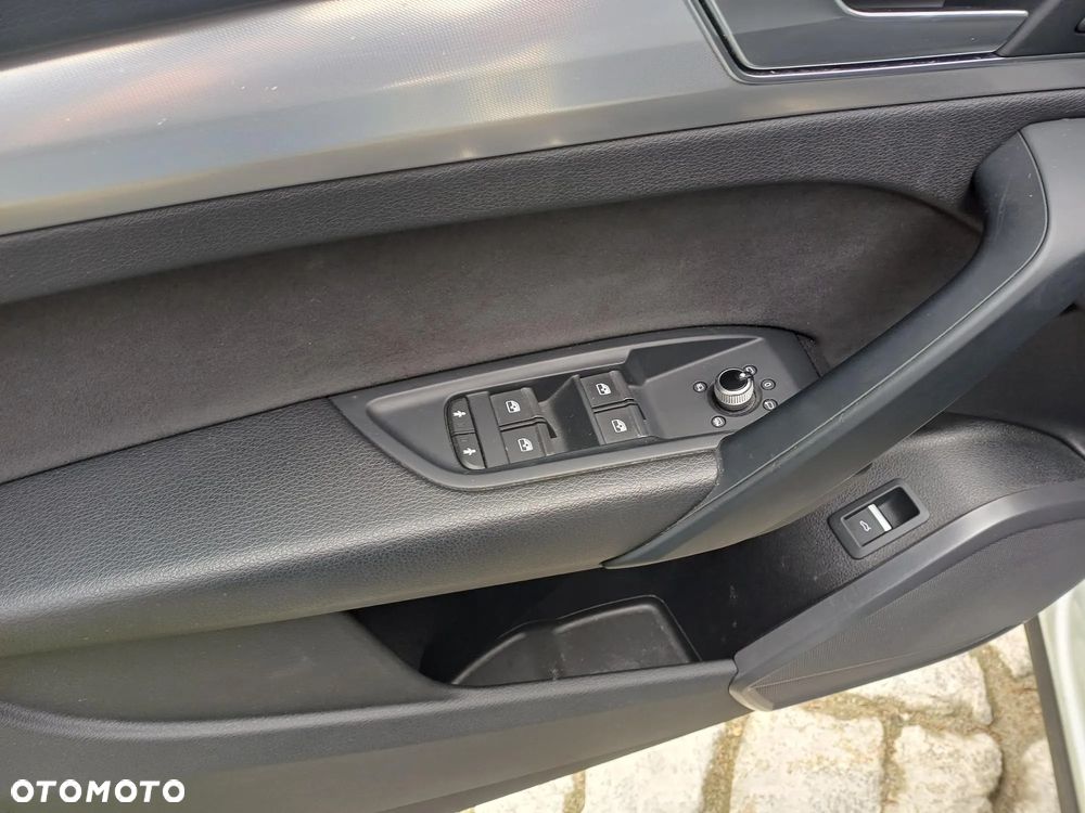Audi Q5 40 TDI mHEV Quattro S Line S tronic - 9