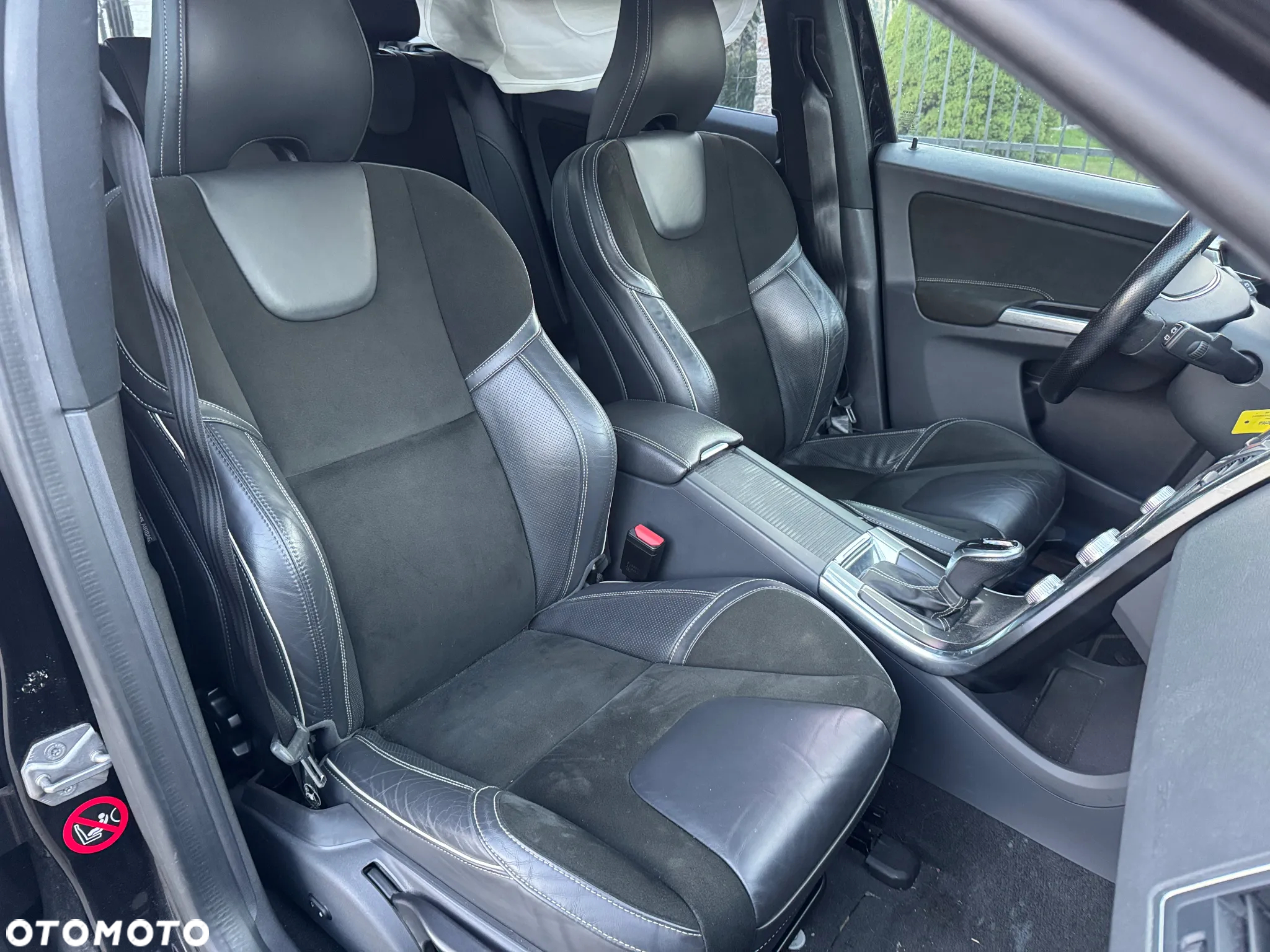 Volvo XC 60 D4 Geartronic RDesign - 10