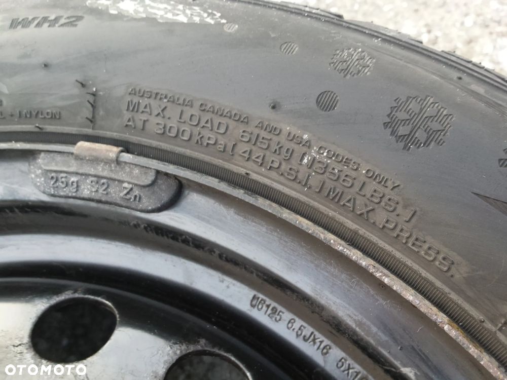 17” - NEXEN - 225/55 r17 cali - ZIMOWE Opony WINGUARD Sport - stan BDB - GWARANCJA ! + Możliwy MONTAŻ !! - 4