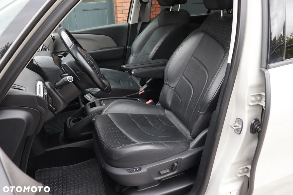 Citroën C4 SpaceTourer Grand 2.0 BlueHDi Shine S&S EAT8 - 18