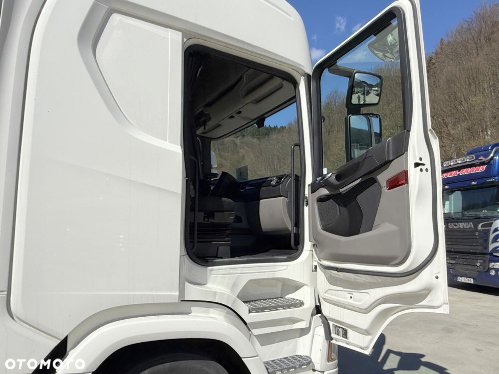 Scania R410 // 6x2 // 7,7m // Wózek Palfinger F3-203PX // Zawiesie // Dach podnoszony // Oś podnoszona // - 22