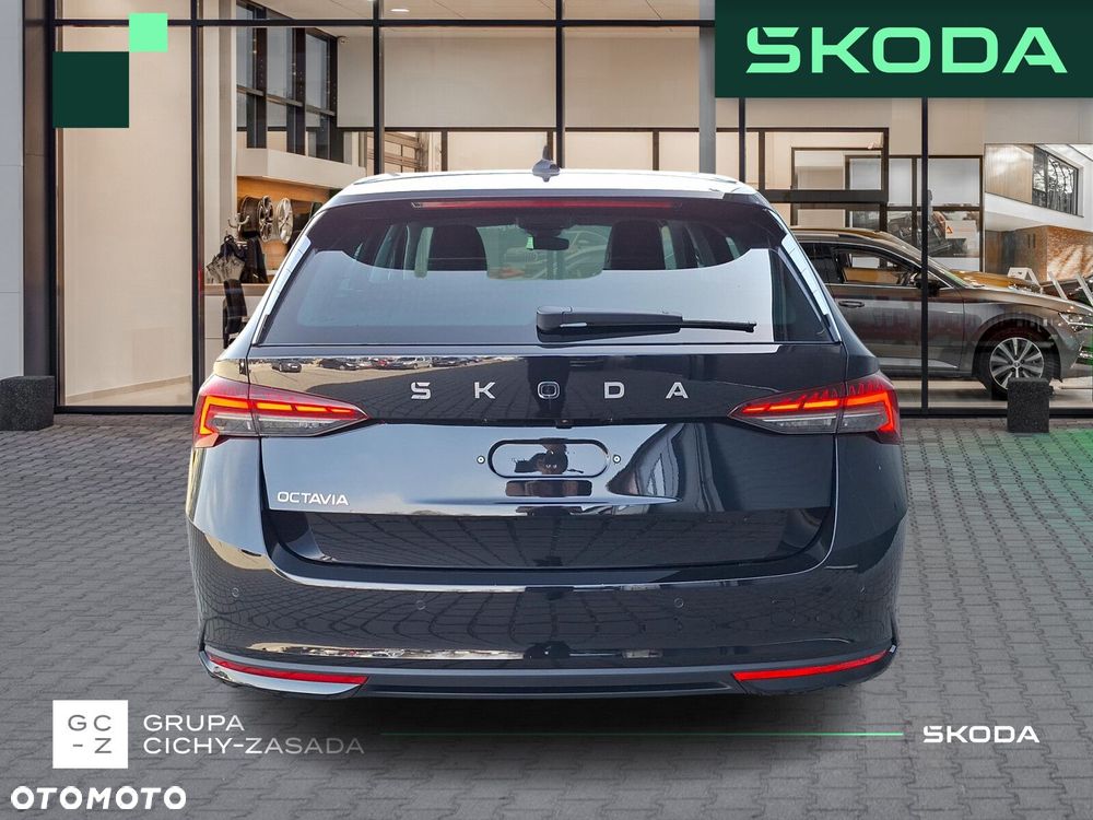 Skoda Octavia 2.0 TDI Edition 130 Selection DSG - 4