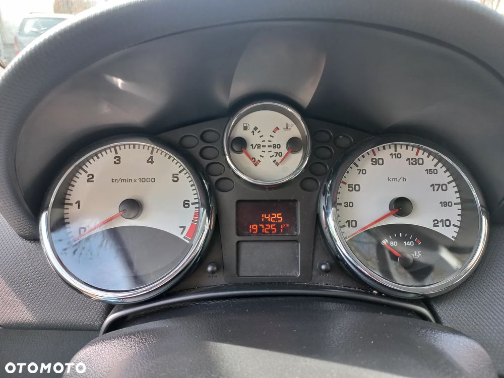 Peugeot 207 1.6 VTi Sporty - 5