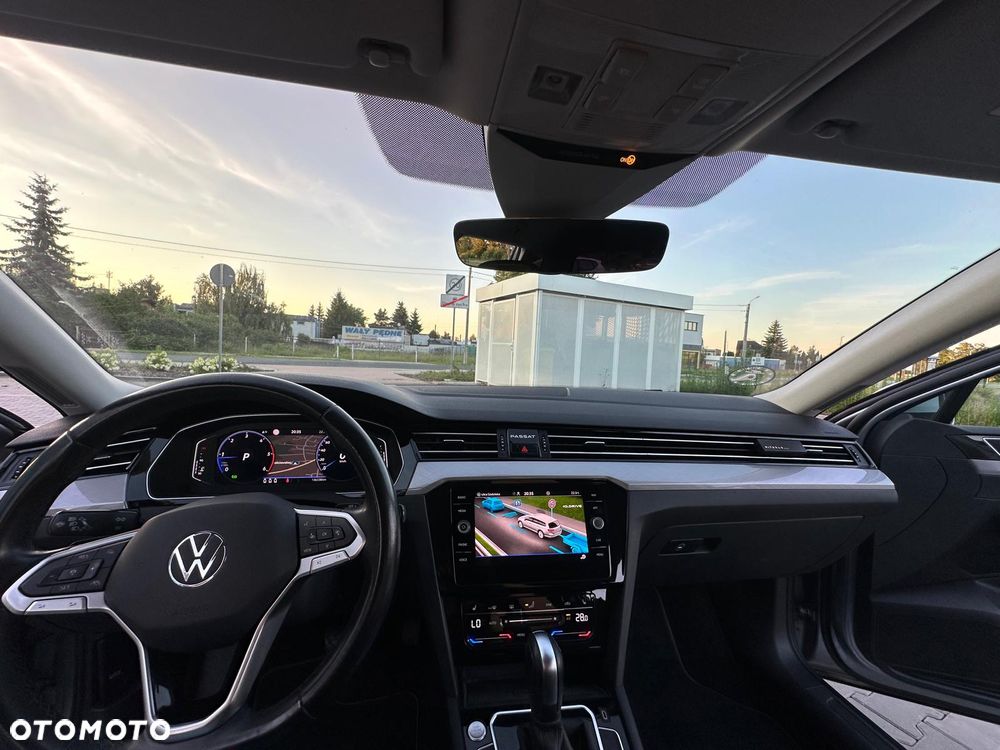 Volkswagen Passat 2.0 TDI EVO Business DSG - 6
