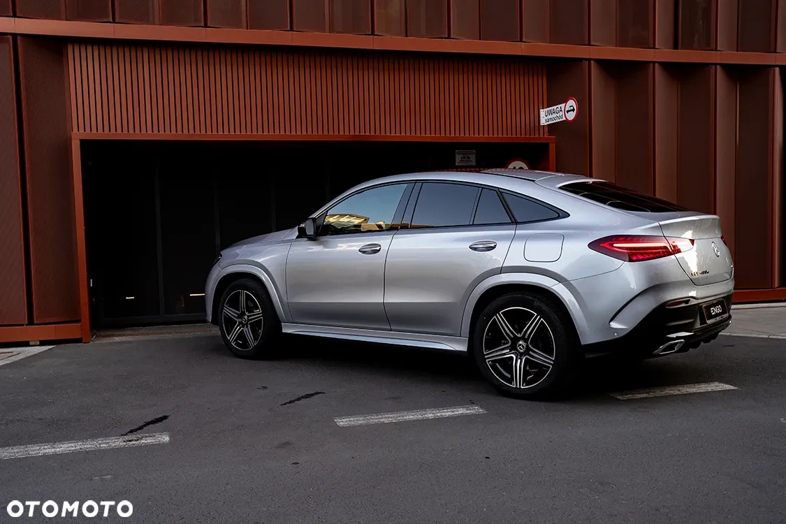 Mercedes-Benz GLE Coupe 400 e PHEV 4-Matic AMG Line - 33
