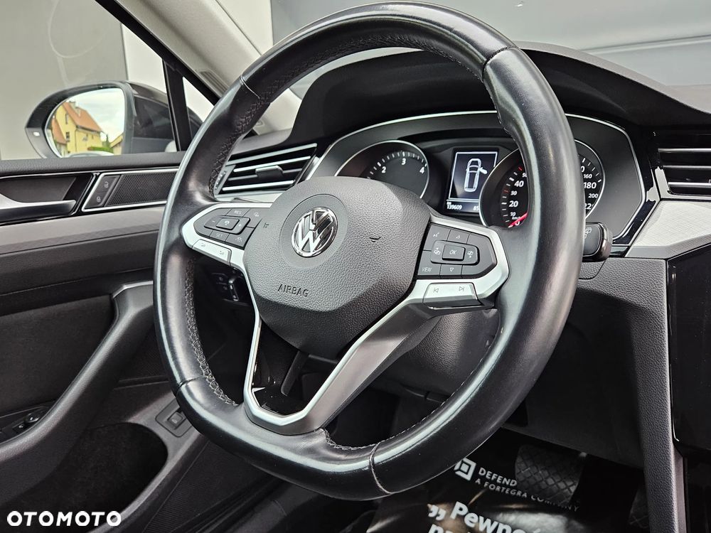 Volkswagen Passat 2.0 TDI EVO Business DSG - 11