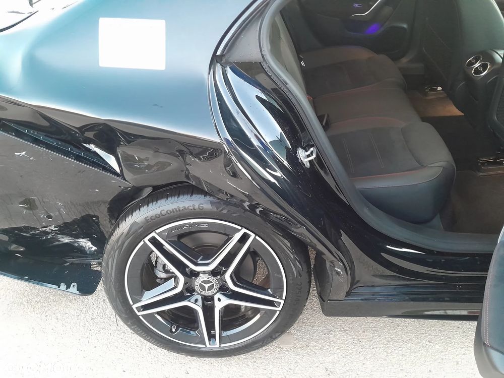 Mercedes-Benz CLA 200 7G-DCT AMG Line - 5