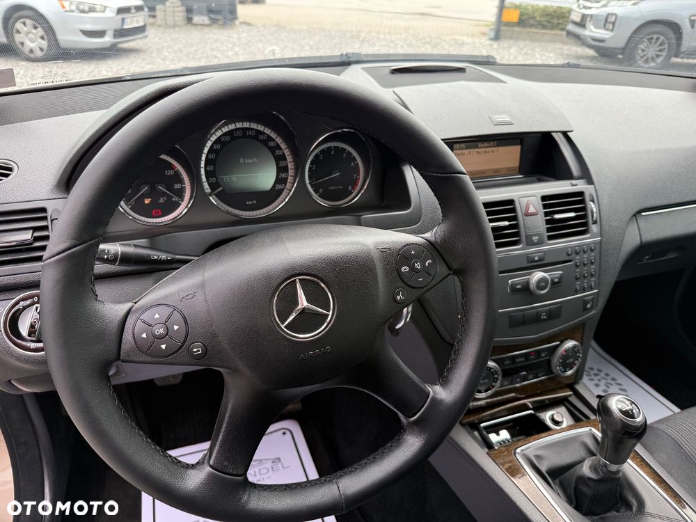 Mercedes-Benz Klasa C 200 Kompressor Elegance - 10