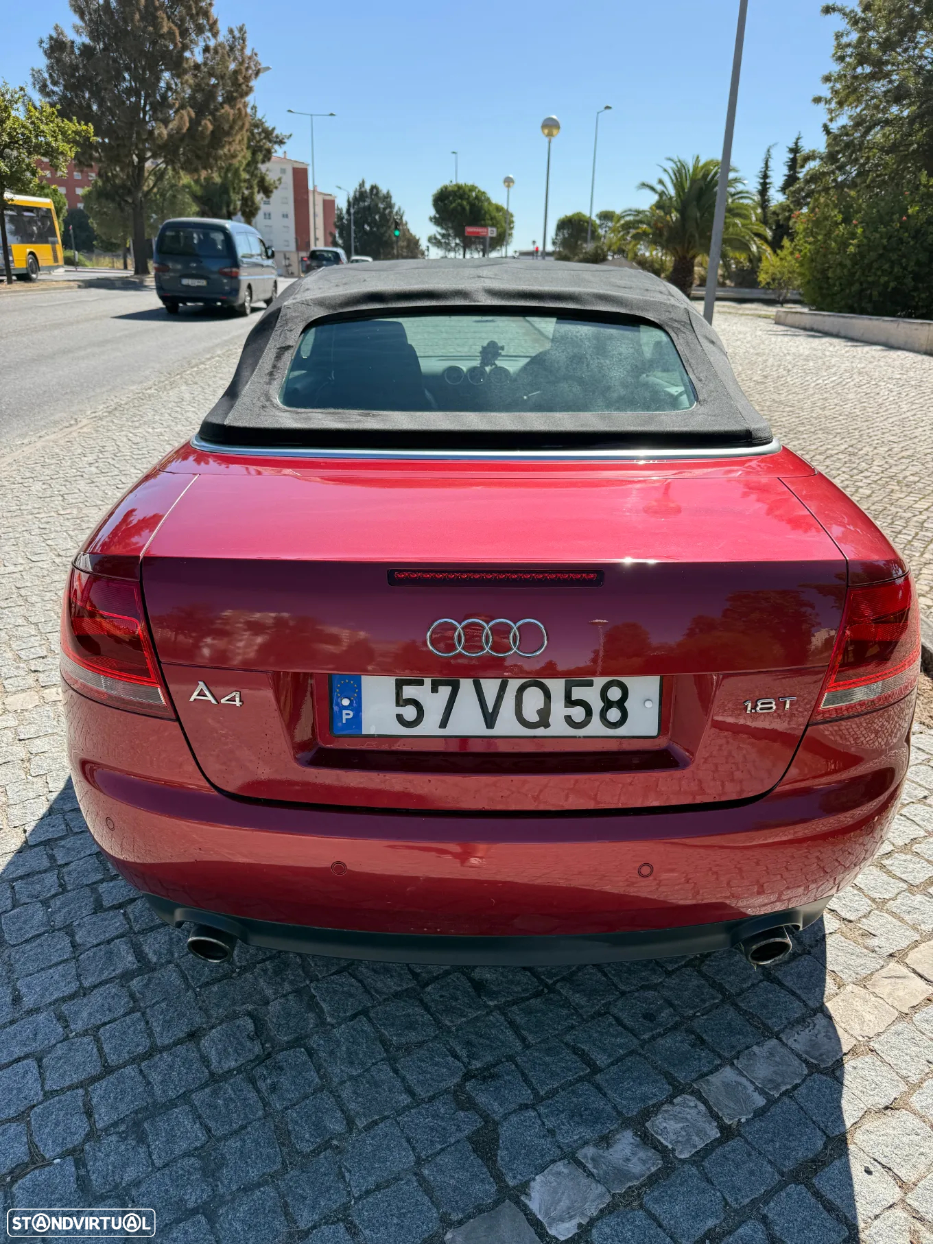 Audi A4 Cabrio 1.8 T Exclusive Multi. - 25