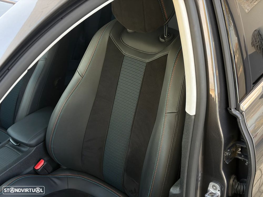 Peugeot 308 PureTech 130 GPF EAT8 Stop & Start Tech Edition - 27