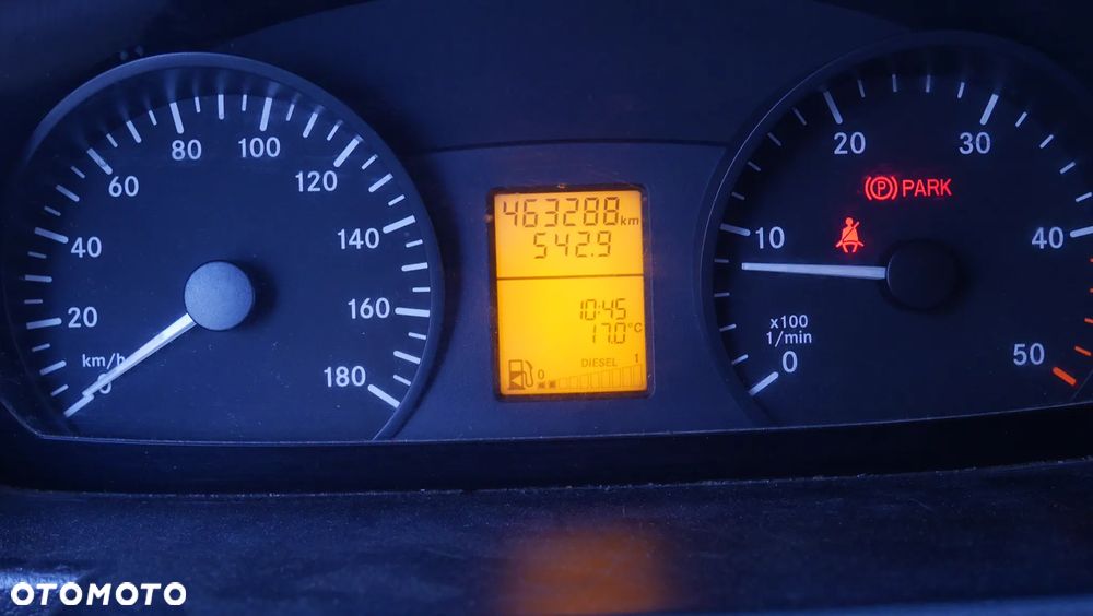 Mercedes-Benz SPRINTER - 14