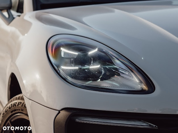 Porsche Macan Standard - 13