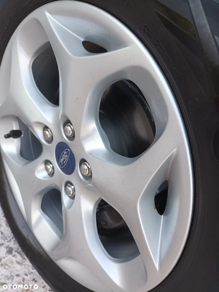 Ford Fiesta 1.6 Ti-VCT Sport S - 32