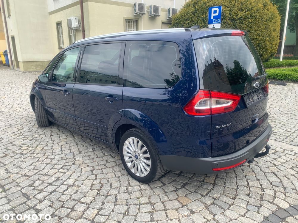 Ford Galaxy - 11