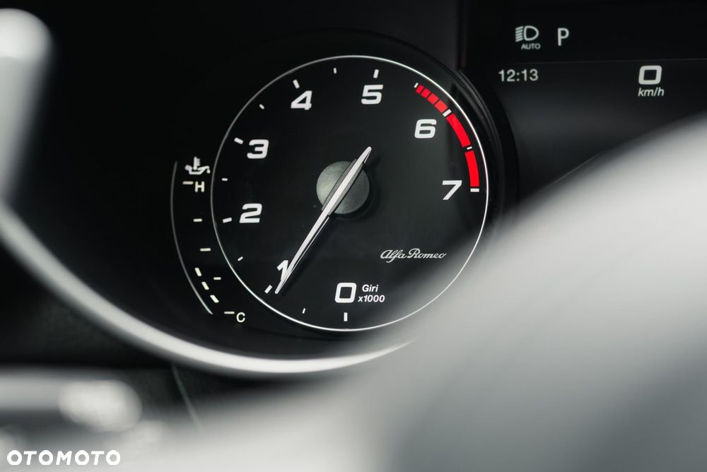 Alfa Romeo Giulia 2.0 Turbo Veloce Q4 - 30