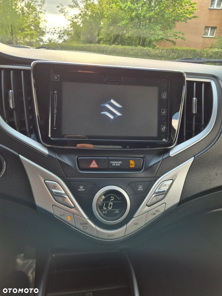 Suzuki Baleno 1.2 Dualjet (SHVS) Hybrid Comfort - 12