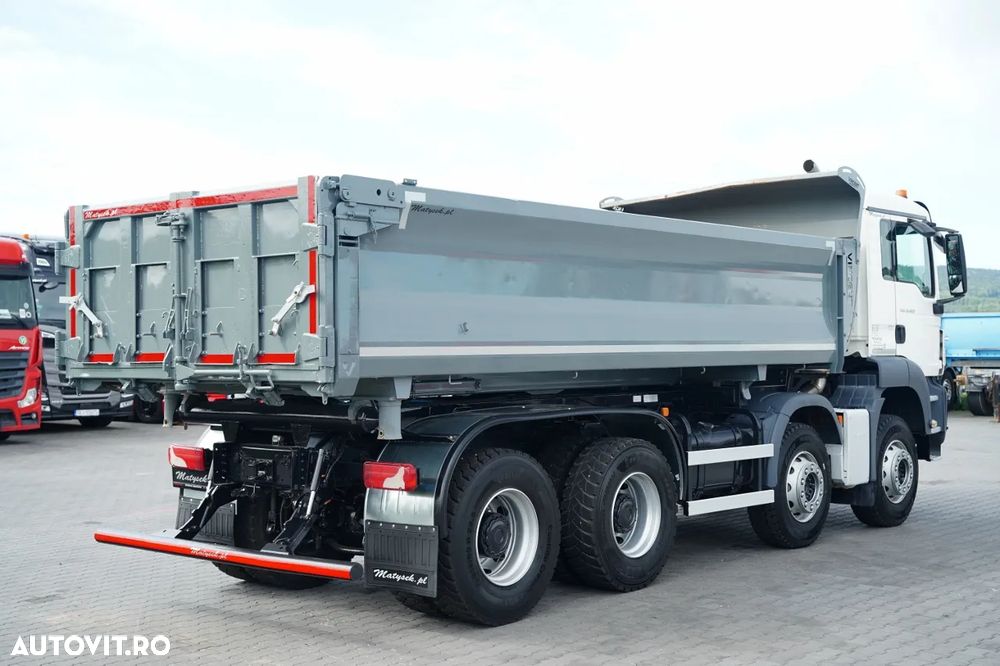 MAN TGS 35.420 / 8X4 / BASCULĂ CU 2 LATE - 6 M / LATERALĂ HIDROBRATĂ / BORDMATIC / VINCENT / EURO 6 - 15