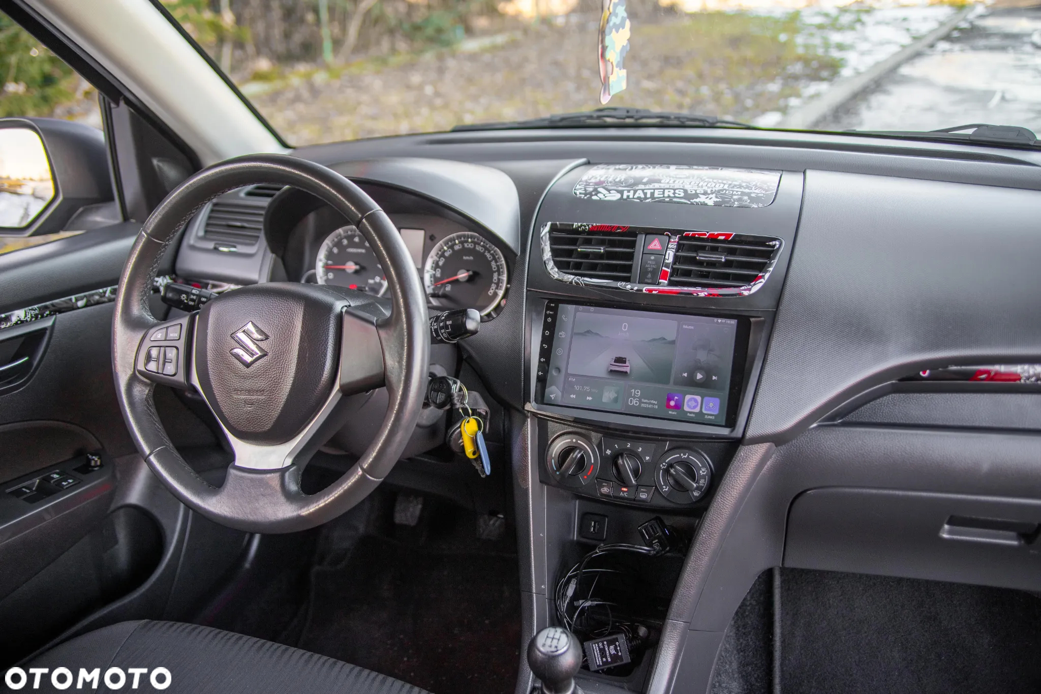 Suzuki Swift 1.2 BlackWhite - 22