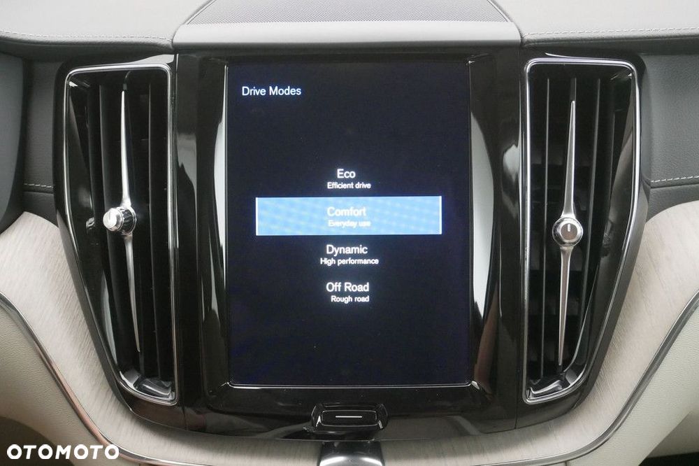 Volvo XC 60 - 27