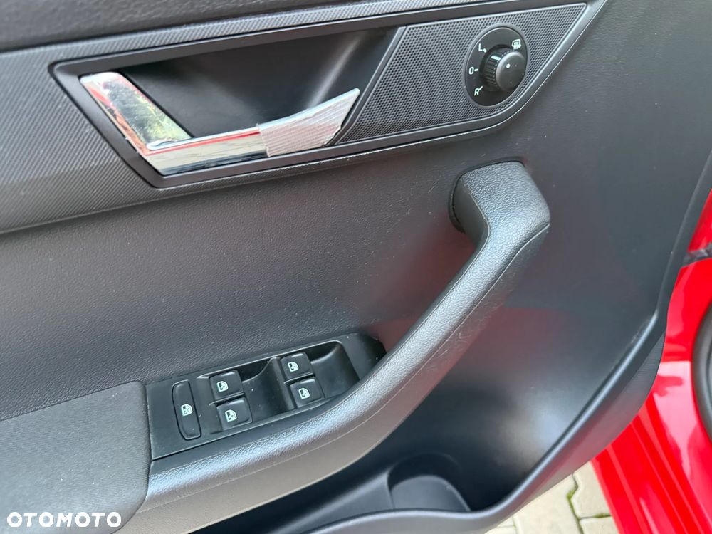 Skoda Fabia 1.0 Edition - 30