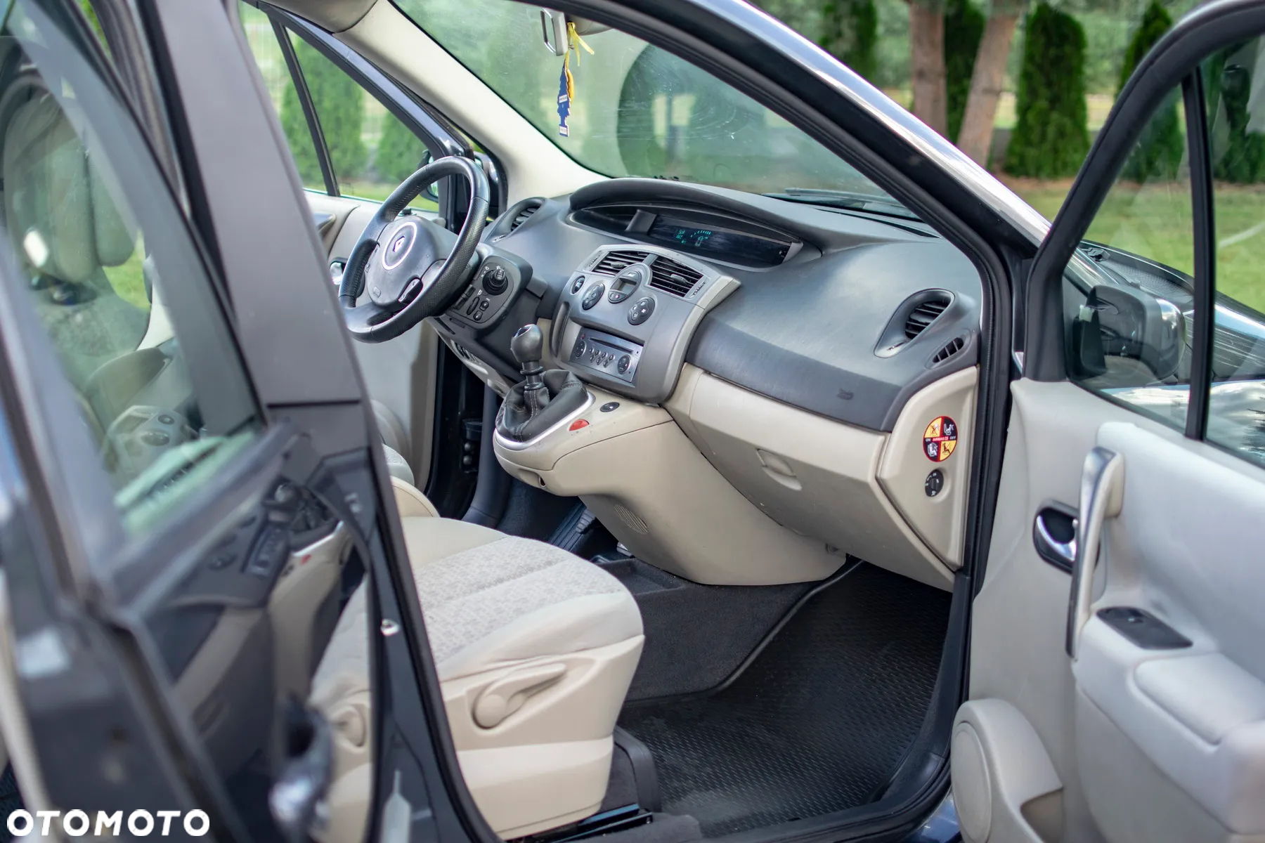 Renault Scenic - 40