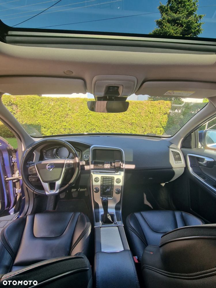 Volvo XC 60 - 24