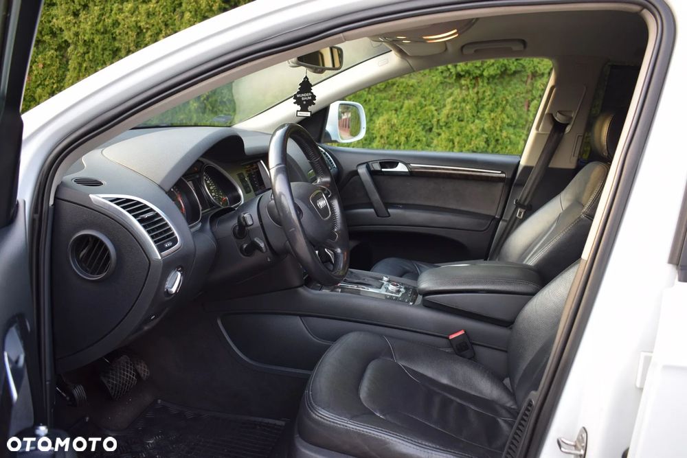 Audi Q7 3.0 TDI DPF Quattro Tiptronic - 13