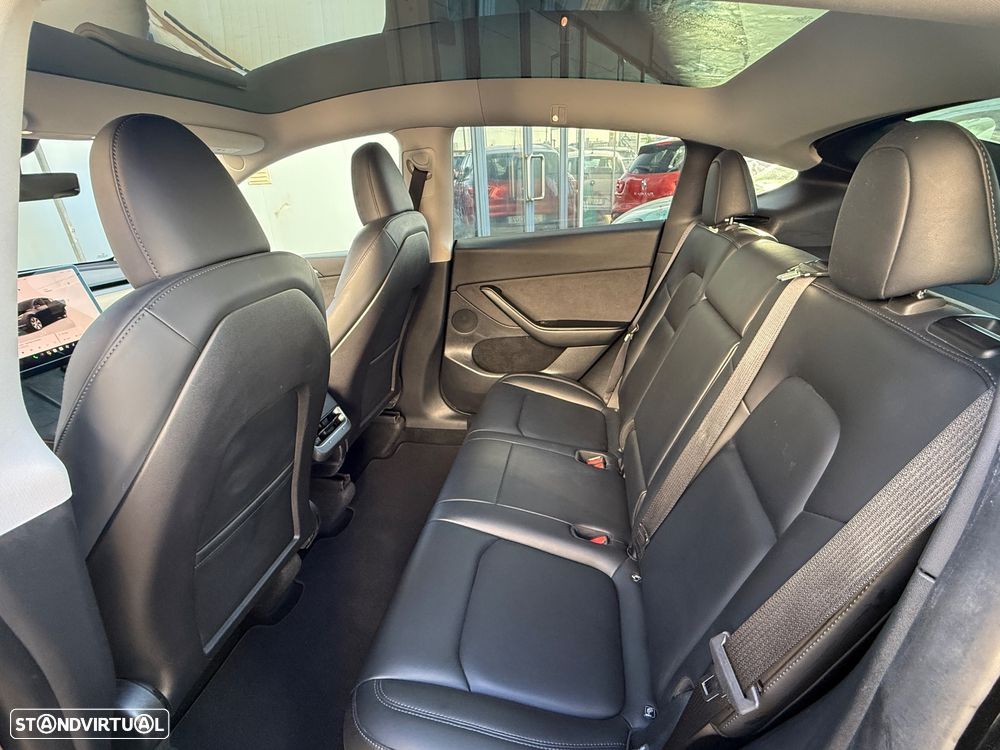 Tesla Model Y RWD - 22