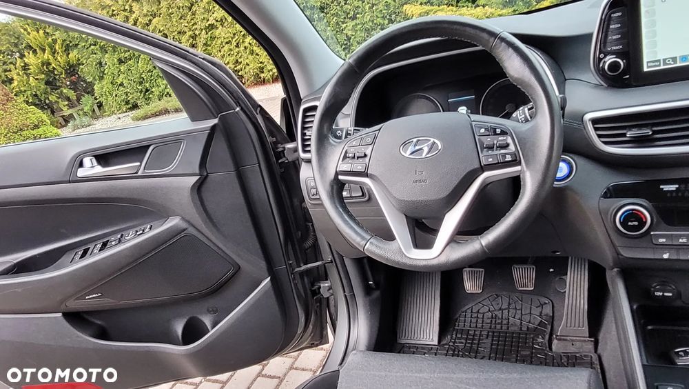 Hyundai Tucson 1.6 GDi 2WD Trend - 23