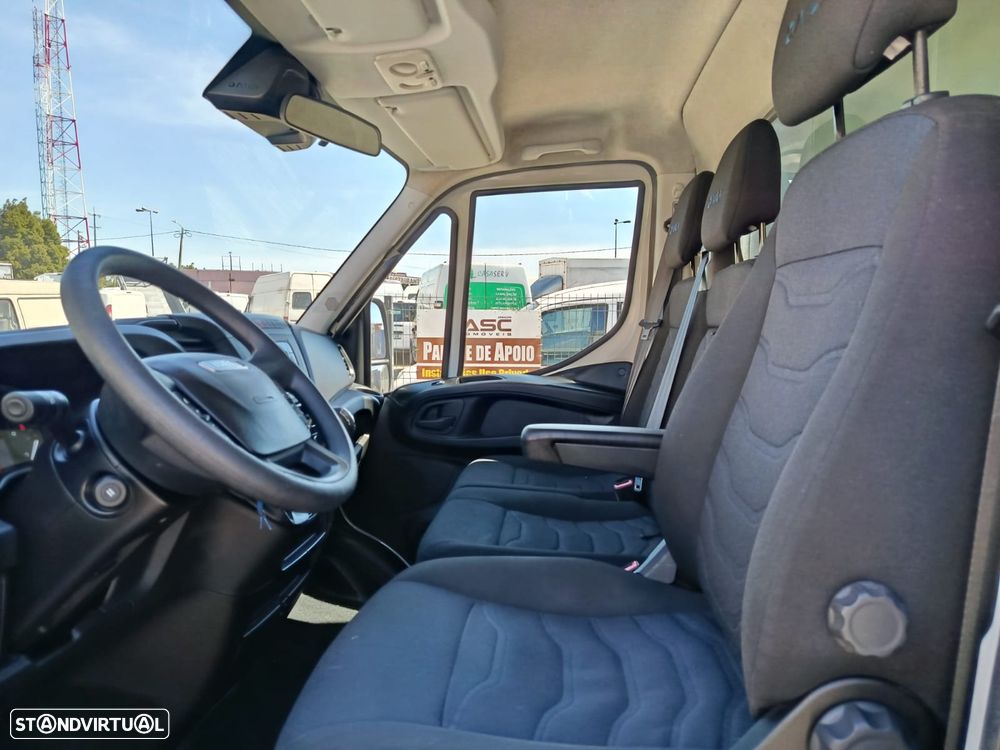 Iveco Daily 3.0 35C18H 3000 CD - 10