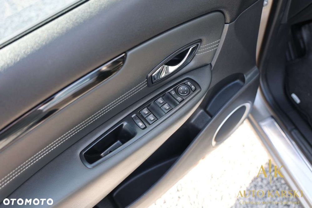 Renault Scenic - 22
