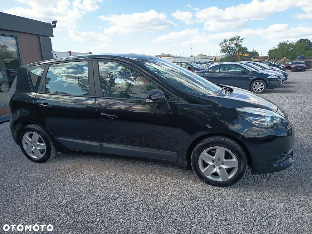 Renault Scenic 1.6 16V 110 TomTom Edition - 13